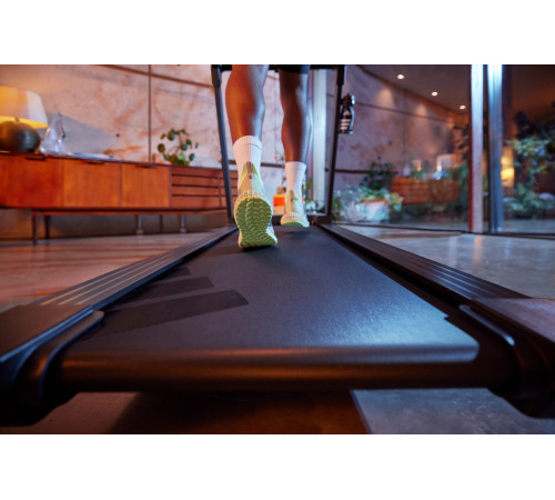 Бігова доріжка електрична Adidas T24c, чорна