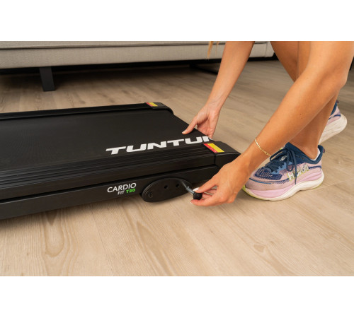 Бігова доріжка електрична Tunturi Cardio Fit T30