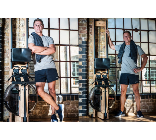 Веслувальний тренажер водний WaterRower Natural S4 Ash жовтий Веслувальний тренажер водний WaterRower Natural S4 Ash жовтий