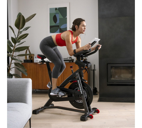 Велотренажер спінінговий магнітний SCHWINN IC8 (800IC) Велотренажер спінінговий магнітний SCHWINN IC8 (800IC)