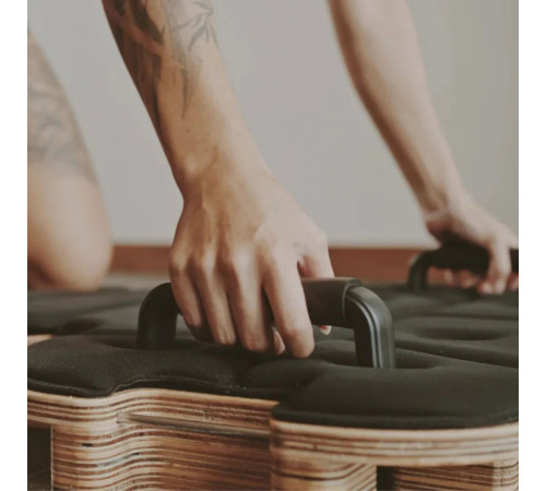 Реформер для пілатесу Casada Flowletic, чорно-бежевий