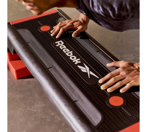 Степ-платформа Reebok Step з Bluetooth, червоно-чорна