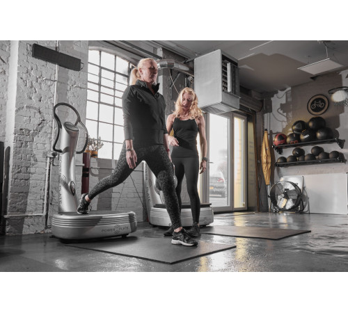 Масажер Power Plate Pro5, сріблясто-чорний