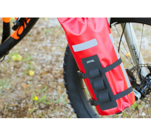 Велосумка ZEFAL BIKEPACKING FORK BAG WITH ADVENTURE FORK PACK & HOLDER - червона Велосумка ZEFAL BIKEPACKING FORK BAG WITH ADVENTURE FORK PACK & HOLDER - червона