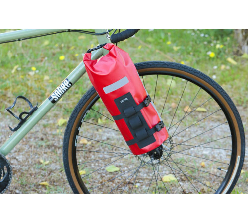 Велосумка ZEFAL BIKEPACKING FORK BAG WITH ADVENTURE FORK PACK & HOLDER - червона Велосумка ZEFAL BIKEPACKING FORK BAG WITH ADVENTURE FORK PACK & HOLDER - червона