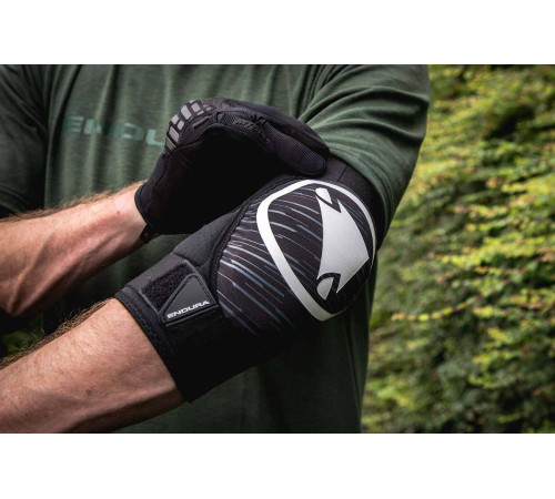 Налокітник Endura Singletrack II 2022 - M-L- чорний