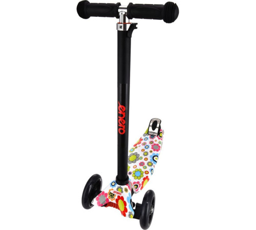 Дитячий самокат триколісний Enero Maxi Flowers чорно-білий