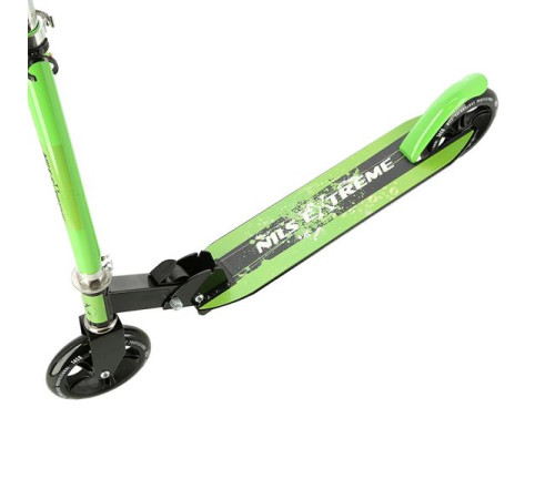 HD114 GREEN SCOOTER NILS EXTREME HD114 GREEN SCOOTER NILS EXTREME