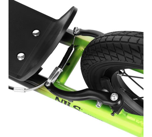 Самокат NILS EXTREME WH10201, чорно-зелений