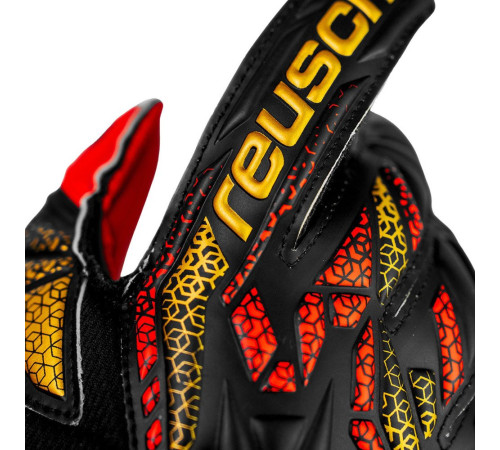 Рукавички воротарські Reusch Attrakt Silver Junior 5572215 7075 р.4,5, чорно-червоні Рукавички воротарські Reusch Attrakt Silver Junior 5572215 7075 р.4,5, чорно-червоні