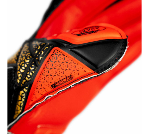 Рукавички воротарські Reusch Attrakt Silver Junior 5572215 7075 р.4,5, чорно-червоні Рукавички воротарські Reusch Attrakt Silver Junior 5572215 7075 р.4,5, чорно-червоні