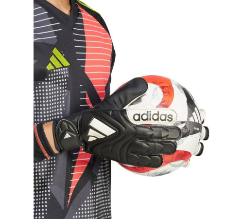 Рукавички воротарські Adidas Copa Club Goalkeeper JY0625 р. 7,5, чорно-білі Рукавички воротарські Adidas Copa Club Goalkeeper JY0625 р. 7,5, чорно-білі