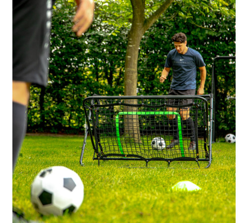 Сітка тренувальна для футболу VIRTUFIT REBOUNDER COMBI KICKBACK 113 х 106 х 61 см, чорно-зелена