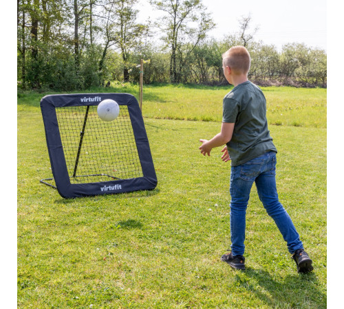 Сітка тренувальна для футболу VIRTUFIT REBOUNDER PRO KICKBACK 124 х 124 см, чорна