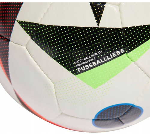 М'яч футбольний Adidas Euro24 Pro TRN Fussballliebe IN9377 розмір 4, чорно-білий М'яч футбольний Adidas Euro24 Pro TRN Fussballliebe IN9377 розмір 4, чорно-білий