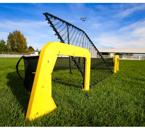 Тренажер футбольний Powershot Football Master Play Rebounder