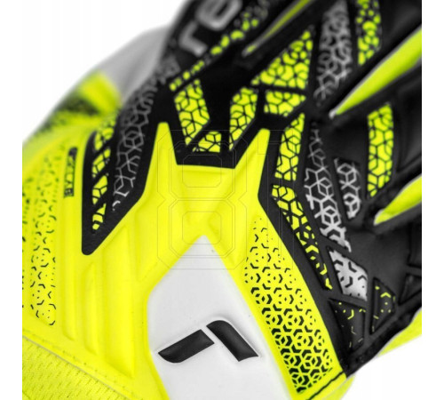 Рукавички воротарські Reusch Attrakt Grip Junior 5572815 2014 р.7,5, жовто-чорні