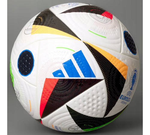 М'яч футбольний Adidas Euro24 Pro IQ3682 розмір 5, біло-чорний М'яч футбольний Adidas Euro24 Pro IQ3682 розмір 5, біло-чорний
