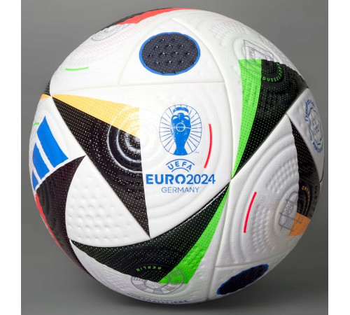 М'яч футбольний Adidas Euro24 Pro IQ3682 розмір 5, біло-чорний М'яч футбольний Adidas Euro24 Pro IQ3682 розмір 5, біло-чорний