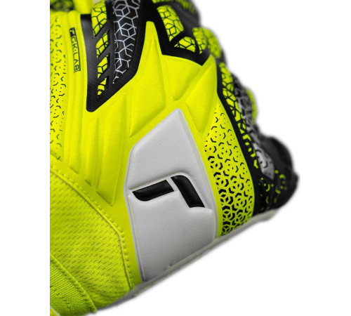 Рукавички воротарські Reusch Attrakt Grip 5570815 2014 р.9,5, жовто-чорні
