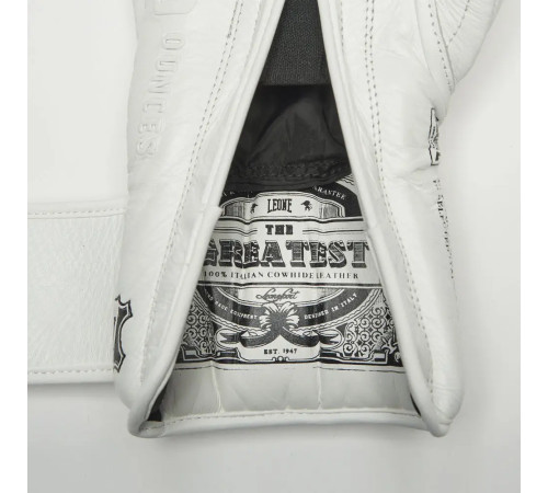 Рукавички боксерські з бинтами Leone GN111 THE GREATEST розмрі 14 унцій, білі