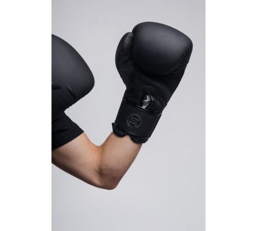 Рукавички боксерські V`Noks Ultima 16 унцій, чорні