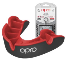 Капа боксерська доросла OPRO Silver від 11 років чорно-червона