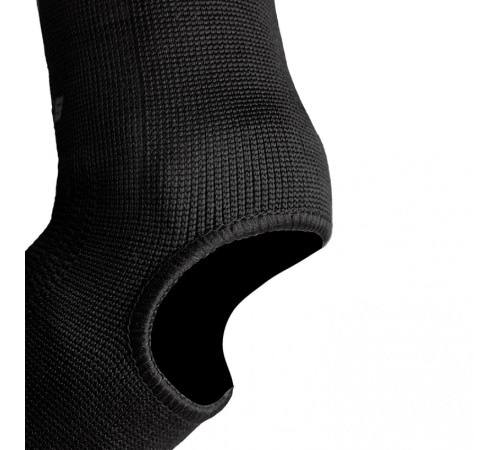 Захист гомілкостопу VNK S/M, чорні