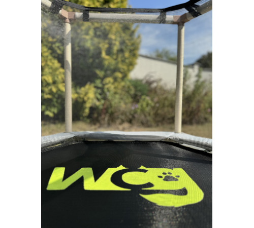 Батут WCG Hexi S з внутрішньою сіткою 122 см чорно-білий Батут WCG Hexi S з внутрішньою сіткою 122 см чорно-білий