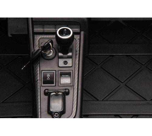 Дитяча акумуляторна машинка Audi Spyder R8 LIFT Синя Дитяча акумуляторна машинка Audi Spyder R8 LIFT Синя