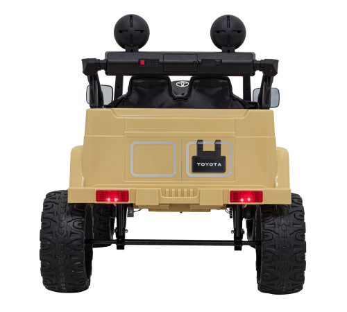 Toyota FJ Cruiser для дітей бежевий + пульт дистанційного керування + повний привід + LED аудіо + EVA + Free Start