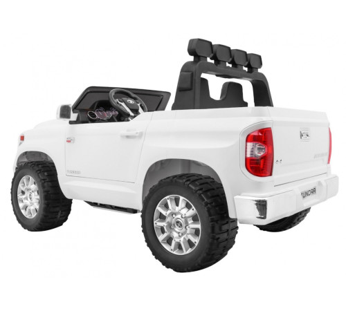 Дитяча акумуляторна машинка Toyota Tundra XXL Біла Дитяча акумуляторна машинка Toyota Tundra XXL Біла