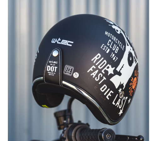 Мотоциклетний шолом W-TEC Café Racer чорний L(59-60)