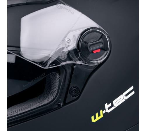 Мотоциклетний шолом W-TEC FS-811 - матовий чорний / XS (53-54)