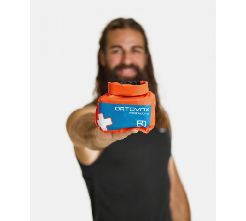 Аптечка Ortovox FIRST AID WATERPROOF MINI shocking orange - оранжевий Аптечка Ortovox FIRST AID WATERPROOF MINI shocking orange - оранжевий