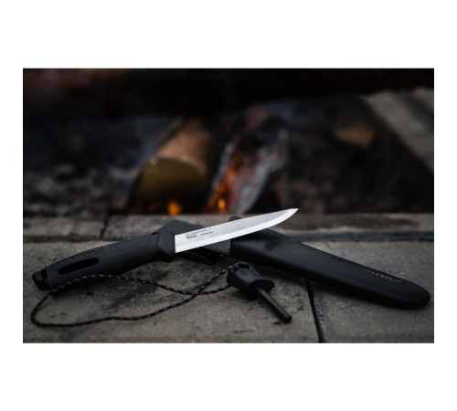 Ніж туристичний 2в1 Morakniv Companion Spark (S) - жовтий Ніж туристичний 2в1 Morakniv Companion Spark (S) - жовтий