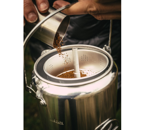 Кавоварка туристична Easy Camp Adventure Coffee Pot 1.4L Silver (680197) Кавоварка туристична Easy Camp Adventure Coffee Pot 1.4L Silver (680197)