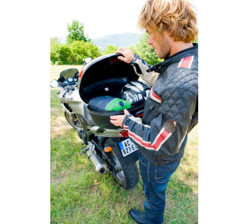Спальний мішок Coleman Biker графітово-зелений 220x80см (053-L0000-2000009574-33) Спальний мішок Coleman Biker графітово-зелений 220x80см (053-L0000-2000009574-33)