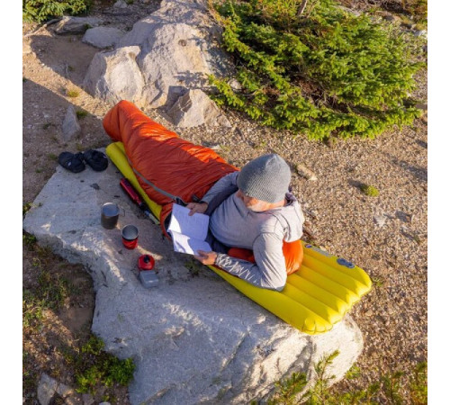 Килимок надувний Big Agnes Divide Insulated Wide Regular 183х64 см, жовтий Килимок надувний Big Agnes Divide Insulated Wide Regular 183х64 см, жовтий