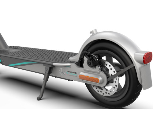 Електросамокат Xiaomi Mi Electric Scooter Pro 2 Mercedes-AMG Petronas F1 Team Edition Електросамокат Xiaomi Mi Electric Scooter Pro 2 Mercedes-AMG Petronas F1 Team Edition