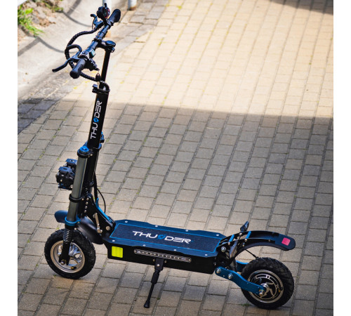 Електросамокат THUNDER SPARK 1600W Електросамокат THUNDER SPARK 1600W