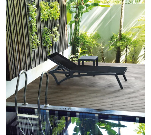 Стіл для шезлонга приставний Siesta Ocean, чорний