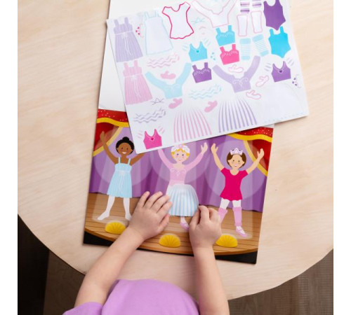 Набір багаторазових наліпок Spin Master Одягни ляльку Melissa and Doug