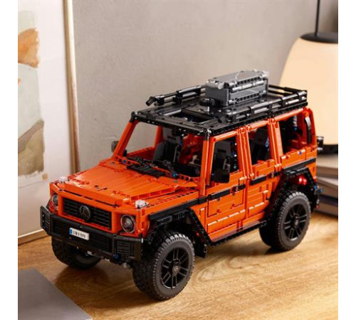 Конструктор LEGO Technic Mercedes-Benz G 500 Professional Line 2891 деталей (42177)