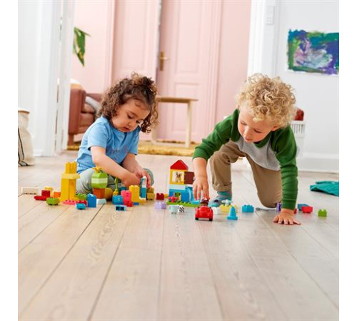 Конструктор LEGO City Човен пожежної бригади 144 ел. (60373) Конструктор LEGO City Човен пожежної бригади 144 ел. (60373)