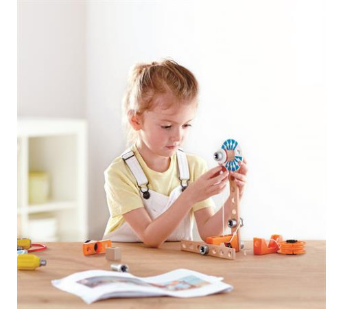 Конструктор Hape Junior Inventor Магнітна лабораторія 34 ел. (E3033) Конструктор Hape Junior Inventor Магнітна лабораторія 34 ел. (E3033)