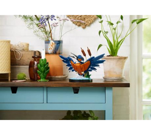 Конструктор LEGO Icons Птах рибалочка 834 деталі (10331)