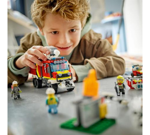 Конструктор LEGO City Fire Department Пожежна машина 502 ел. (60374) Конструктор LEGO City Fire Department Пожежна машина 502 ел. (60374)