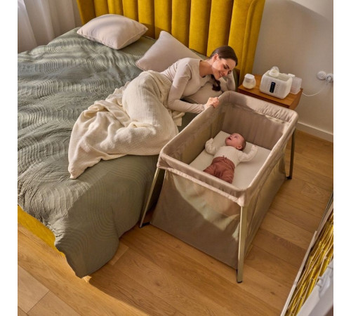 Ліжечко-манеж Lionelo ALICE BEIGE OLIVE 110,5 х 74,5 х 68 см - оливковий