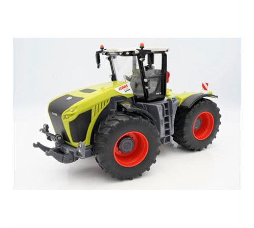 Модель Britains Трактор Xerion 5000 1:32 (43246) Модель Britains Трактор Xerion 5000 1:32 (43246)